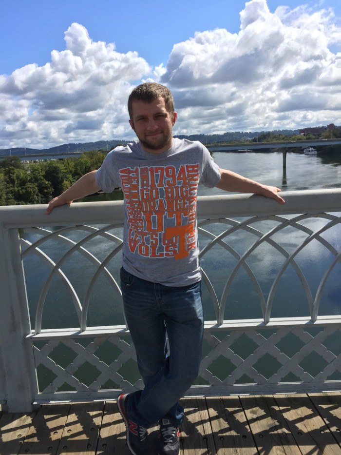 image-dfcc53e8c0fc151b0eb7a1dabc8a5e1e9f94efce9f72e21495936e99f7b49f90-V